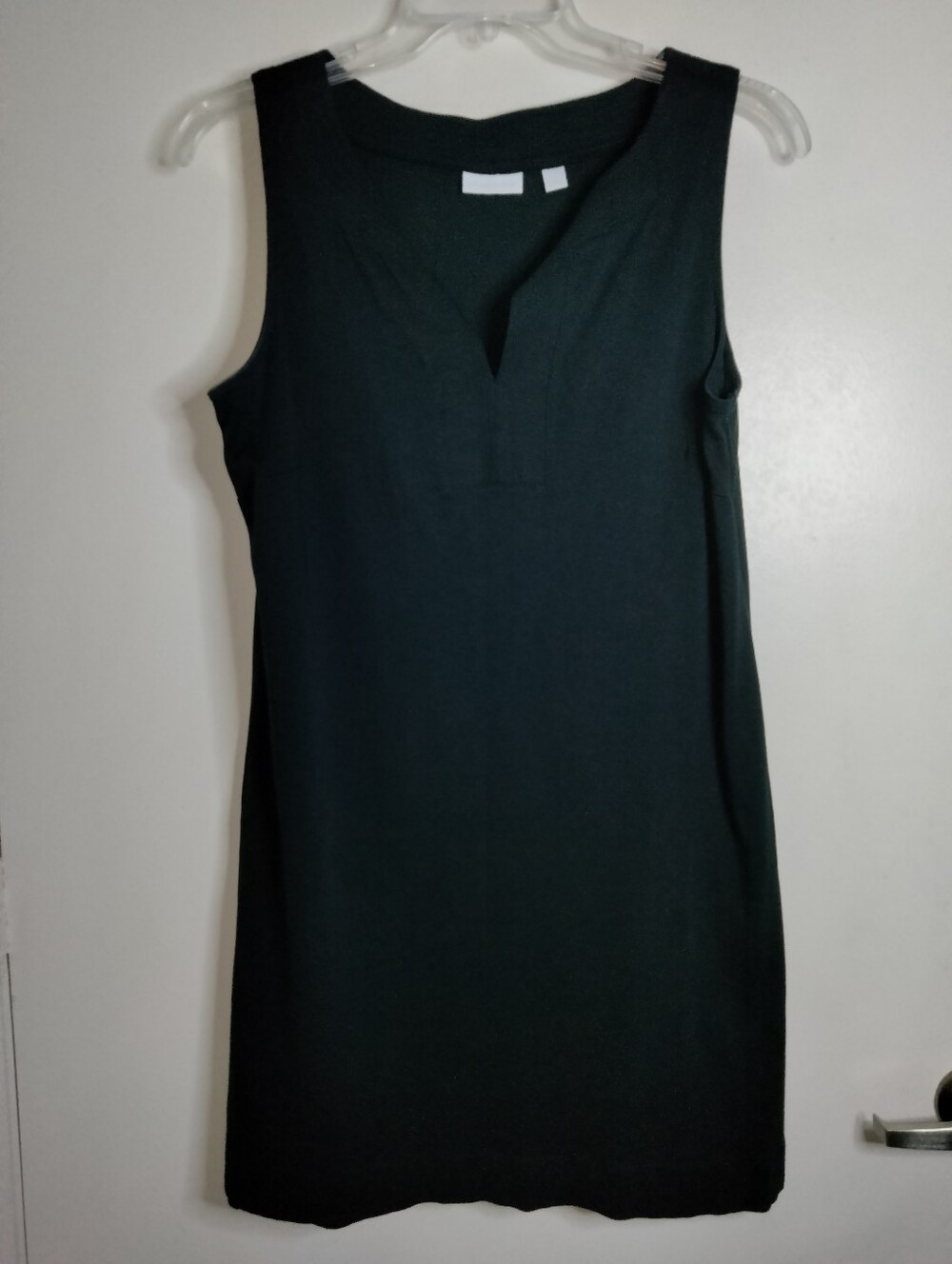 New York & Company (Size XL) Classic Black Stretch V-Neck Sleeveless Shift Dress
